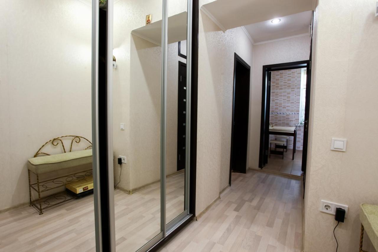 Sweet Home Apartment Kiev Extérieur photo