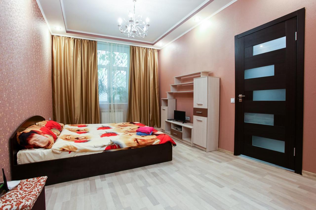 Sweet Home Apartment Kiev Extérieur photo